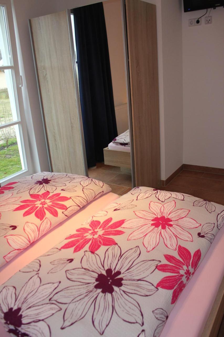 5*Ferienwohnung Seeblick 2 Wendisch Rietz Buitenkant foto